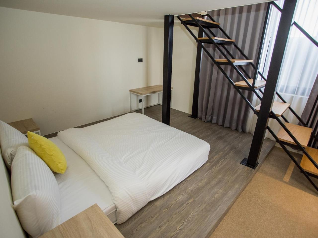 Rainbow Hotel 마공 외부 사진
